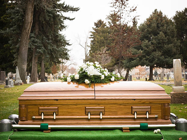 Plano Funerário vs. Custos à Vista: Qual a Escolha Mais Acertada para Você?