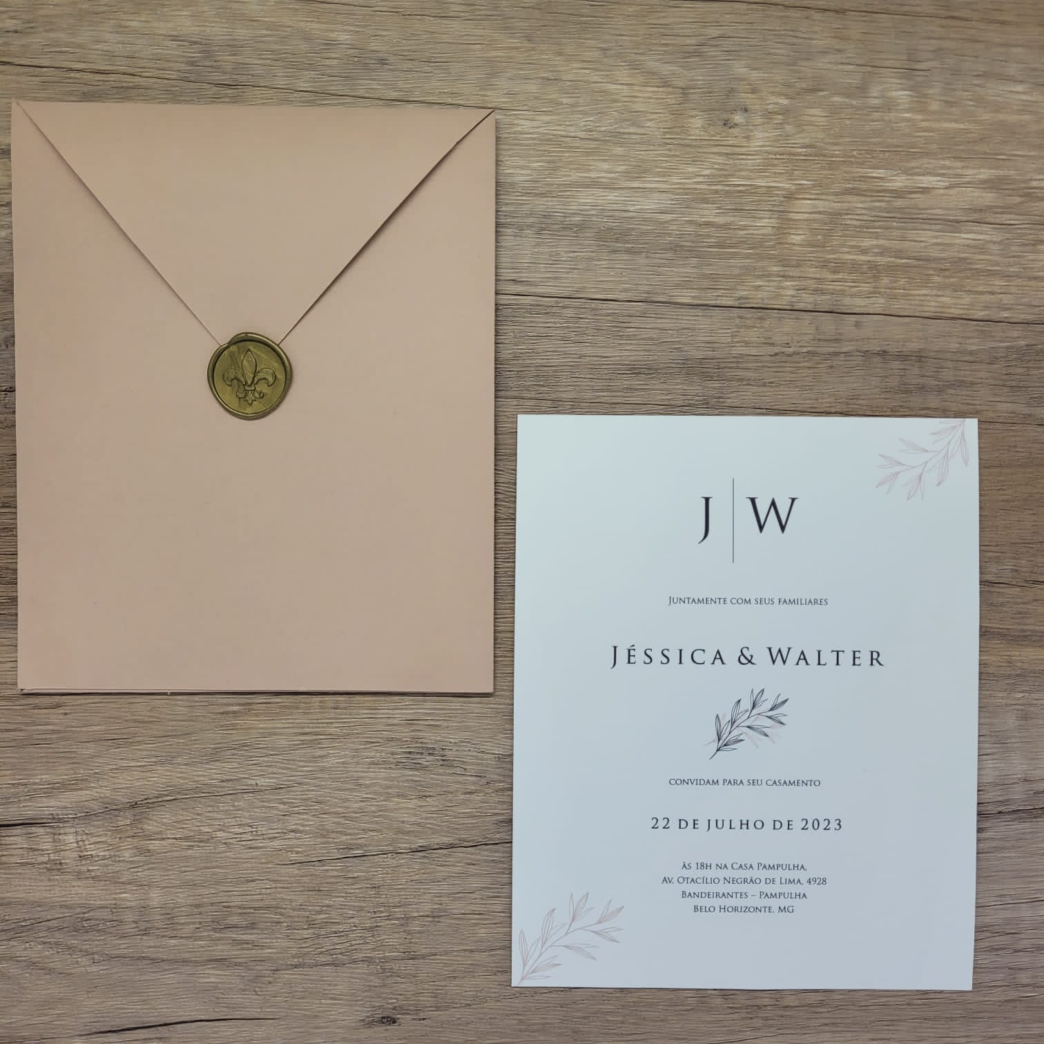 Um Guia Completo para Elaborar Cartões de Agradecimento que Tocam o Coração