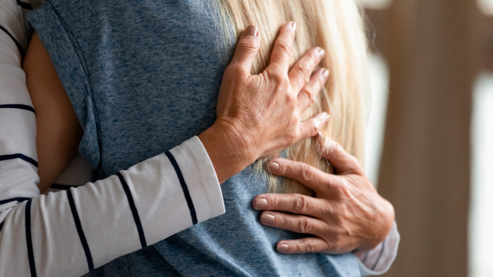 A Importância do Apoio Emocional em Momentos de Luto